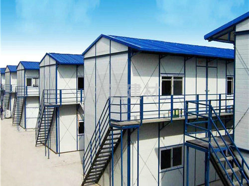 活動闆(ban)房(fang)