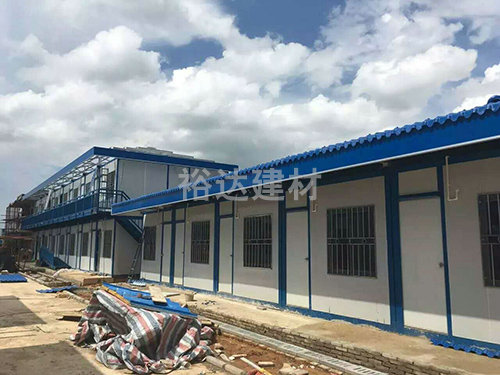 活動(dong)闆房(fang)屋(wu)麵(mian)