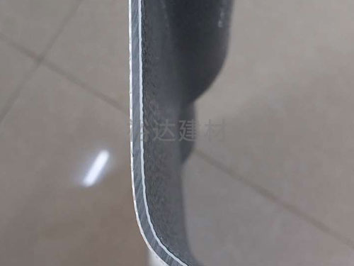 全新料樹脂(zhi)瓦(wa)