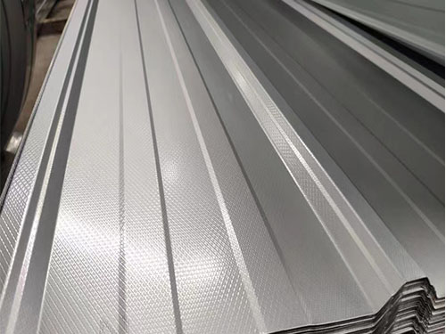 納(na)米(mi)闆(ban)-綵鋼(gang)瓦類